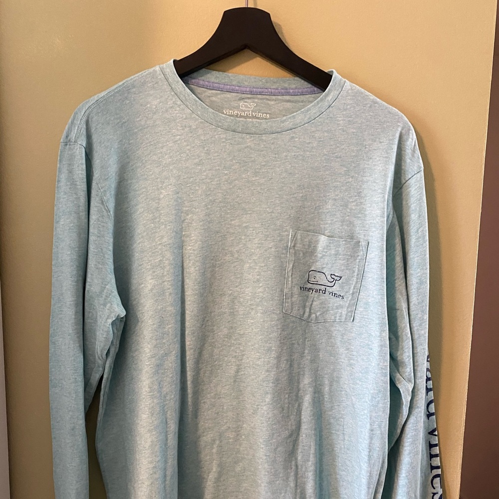 Vineyard vines pocket tee